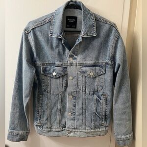 Abercrombie & Fitch denim jacket